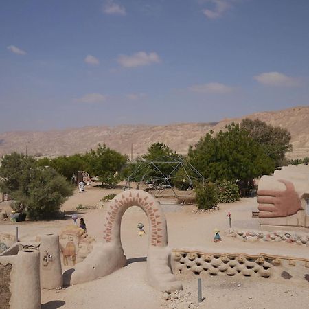 Kibbutz Lotan Eco-Campus Hotel Buitenkant foto